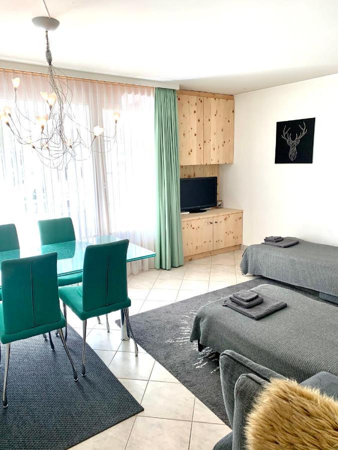 Zentral Bei Kongresshaus, Langlaufloipe, Hallenbad, Garage, Wifi, Voll Ausgestattet - Fewo Gian Davos Bagian luar foto