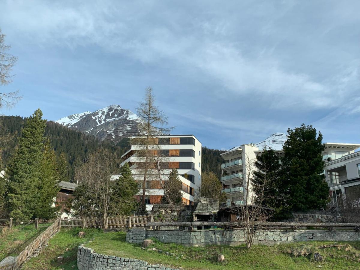 Zentral Bei Kongresshaus, Langlaufloipe, Hallenbad, Garage, Wifi, Voll Ausgestattet - Fewo Gian Davos Bagian luar foto